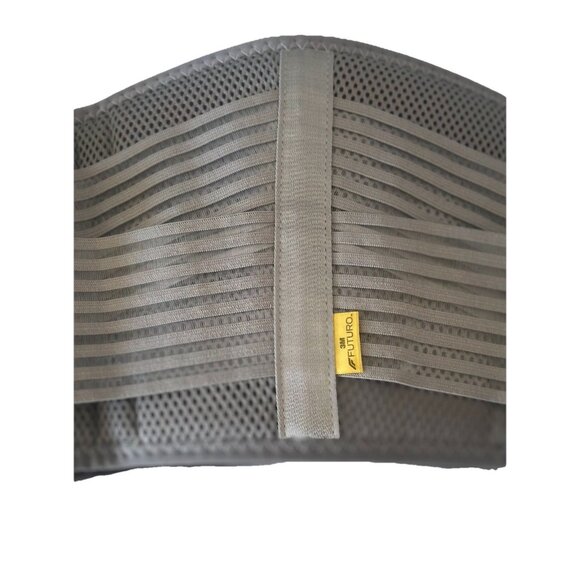 3M Futuro Deluxe Back Support ADJUSTABLE MODERATE Support Size S/M - Picture 3 of 9